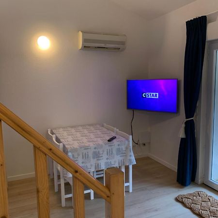 Maisonnette La Coti H5 Avec Piscine Interieure Chauffee, A 400 M De La Plage Et Menage De Fin Sejour Compris 생-조르주-돌레롱 외부 사진